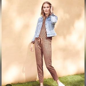 Lou & Grey Leopard Print Joggers